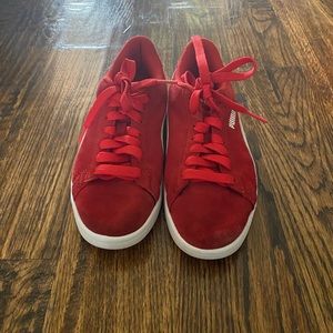 Red suade Pumas. Boys 4.5 size…. New. Never worn